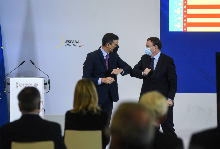 Noviembre 2020. Presentación en València del Plan de Recuperaicón y Resilencia, con la participación del alcalde de Elche, acto con las primeras autoridades nacionales y autonómicas.